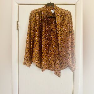 J. Crew Cheetah pink Print 70s Ascot Crepe Balloon Sleeve Button Down Blouse Xs